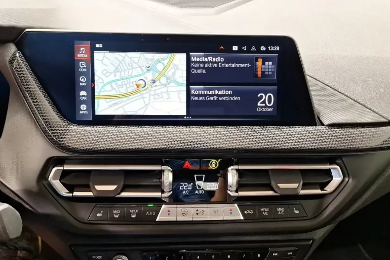 BMW 220i (Seria 2) din 2024 cu 11.383 km - oferta BMW197491 - foto 15