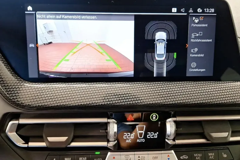 BMW 220i (Seria 2) din 2024 cu 11.383 km - oferta BMW197491 - foto 19