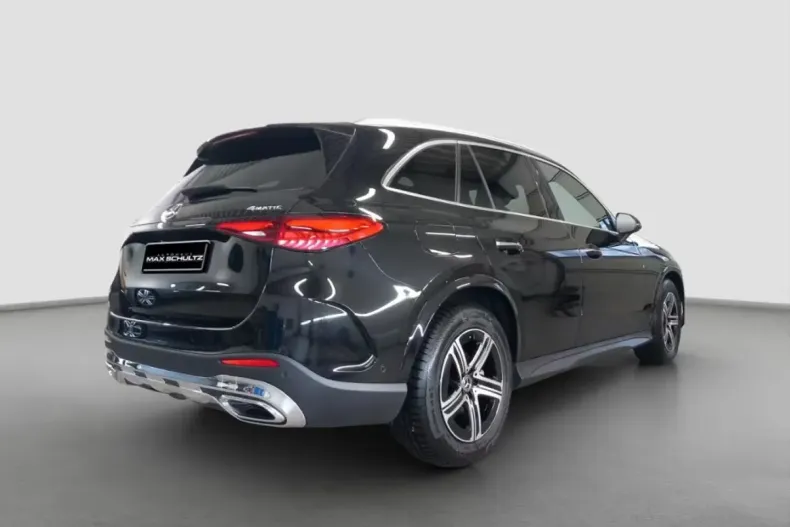 Mercedes-Benz GLC 200 (Clasa GLC) din 2024 cu 17.900 km - oferta MER197492 - foto 4