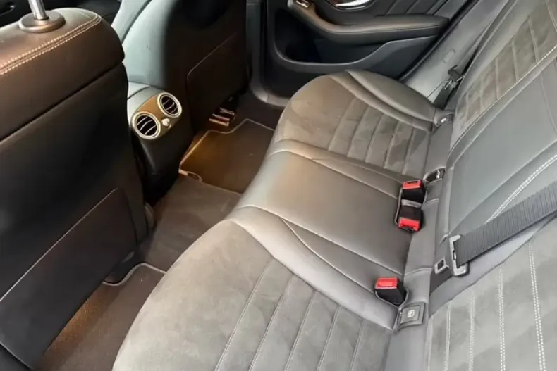 Mercedes-Benz GLC 220 (Clasa GLC) din 2023 cu 61.500 km - oferta MER197495 - foto 10