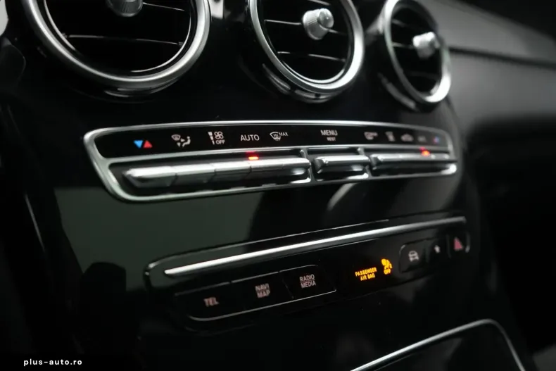 Mercedes-Benz GLC 300 (Clasa GLC) din 2021 cu 83.000 km - oferta MER197497 - foto 18