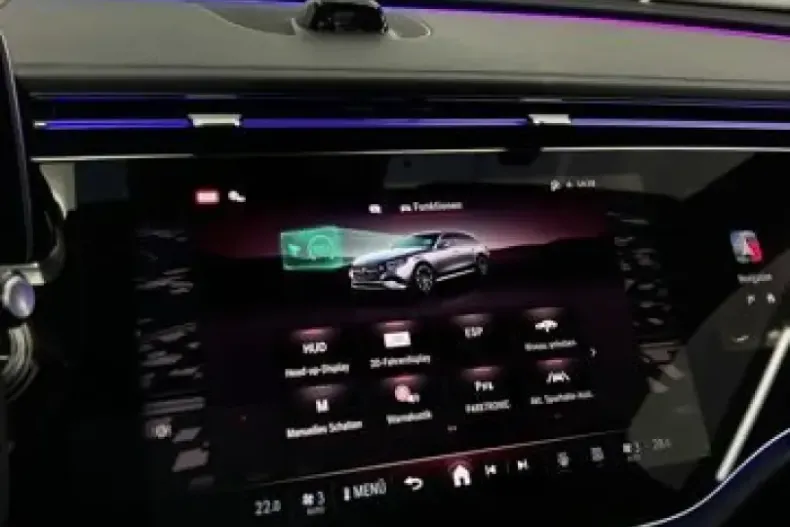 Mercedes-Benz E 300 (Clasa E) din 2024 cu 65.175 km - oferta MER197499 - foto 34