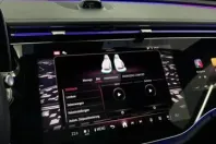 Mercedes-Benz E 300 (Clasa E) din 2024 cu 65.175 km - oferta MER197499 - foto 39