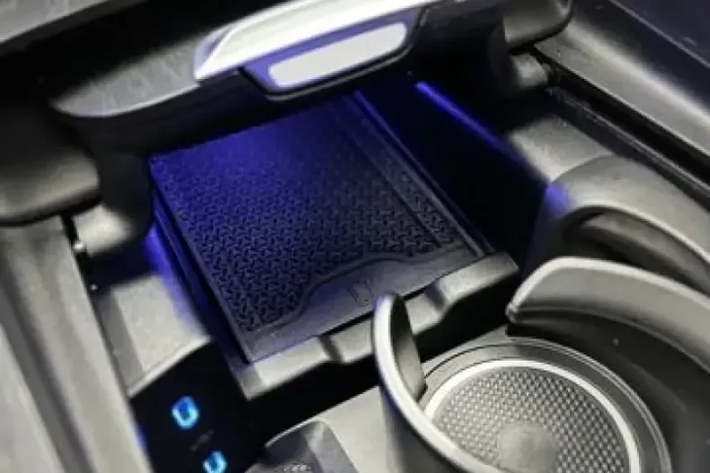 Mercedes-Benz E 300 (Clasa E) din 2024 cu 65.175 km - oferta MER197499 - foto 41