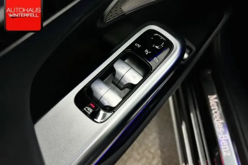 Mercedes-Benz E 300 (Clasa E) din 2024 cu 65.175 km - oferta MER197499 - foto 44