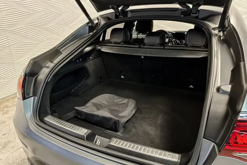 Mercedes-Benz GLC 300 (Clasa GLC) din 2022 cu 61.277 km - oferta MER197502 - foto 32