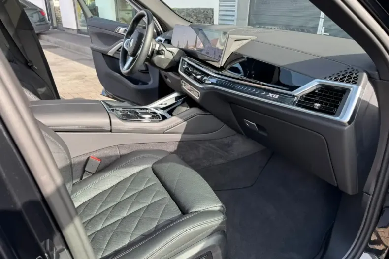 BMW X6 (Seria X) din 2025 cu 4.102 km - oferta BMW197504 - foto 10