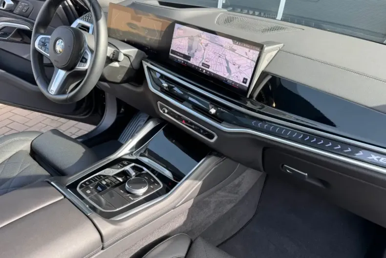 BMW X6 (Seria X) din 2025 cu 4.102 km - oferta BMW197504 - foto 12