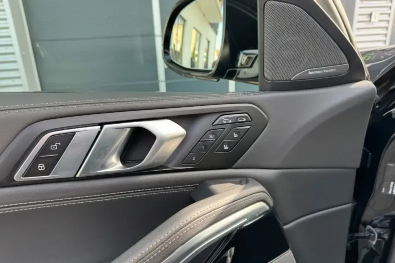 BMW X6 (Seria X) din 2025 cu 4.102 km - oferta BMW197504 - foto 17