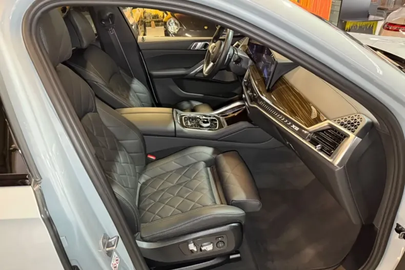 BMW X6 (Seria X) din 2024 cu 21.209 km - oferta BMW197506 - foto 16