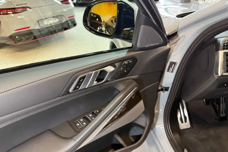 BMW X6 (Seria X) din 2024 cu 21.209 km - oferta BMW197506 - foto 18