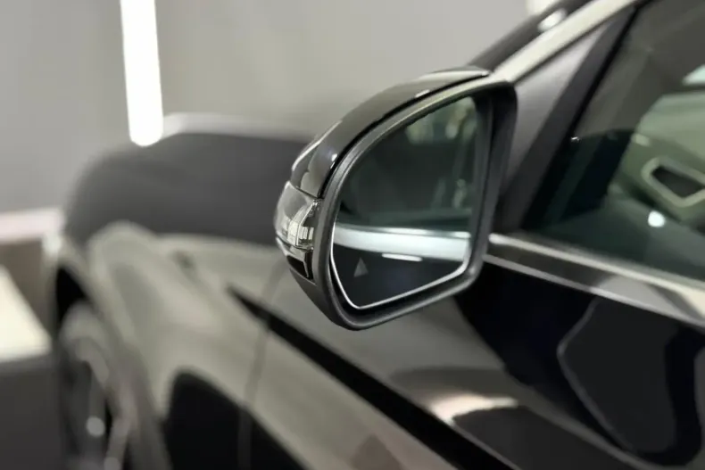 Mercedes-Benz GLC 300 (Clasa GLC) din 2022 cu 60.648 km - oferta MER197508 - foto 25