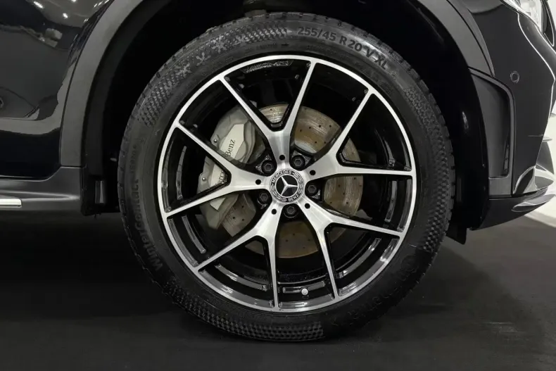 Mercedes-Benz GLC 300 (Clasa GLC) din 2022 cu 60.648 km - oferta MER197508 - foto 33