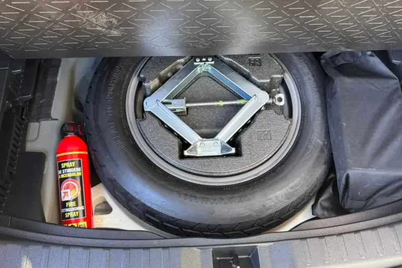 Toyota RAV4 din 2021 cu 45.987 km - oferta TOY197509 - foto 11