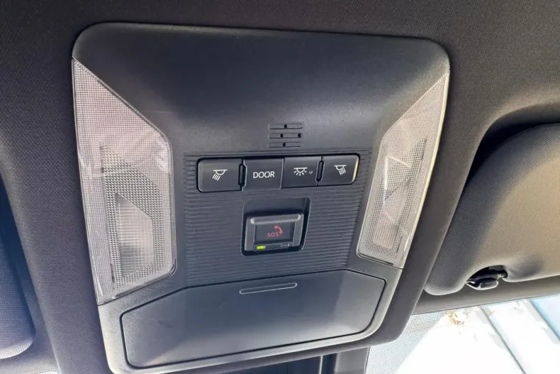 Toyota RAV4 din 2021 cu 45.987 km - oferta TOY197509 - foto 32