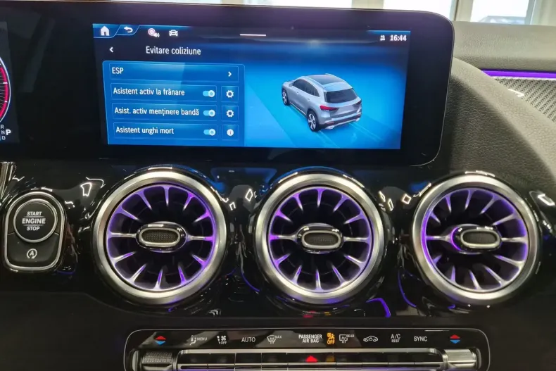 Mercedes-Benz GLA 200 (Clasa GLA) din 2025 cu 9.100 km - oferta MER197511 - foto 31