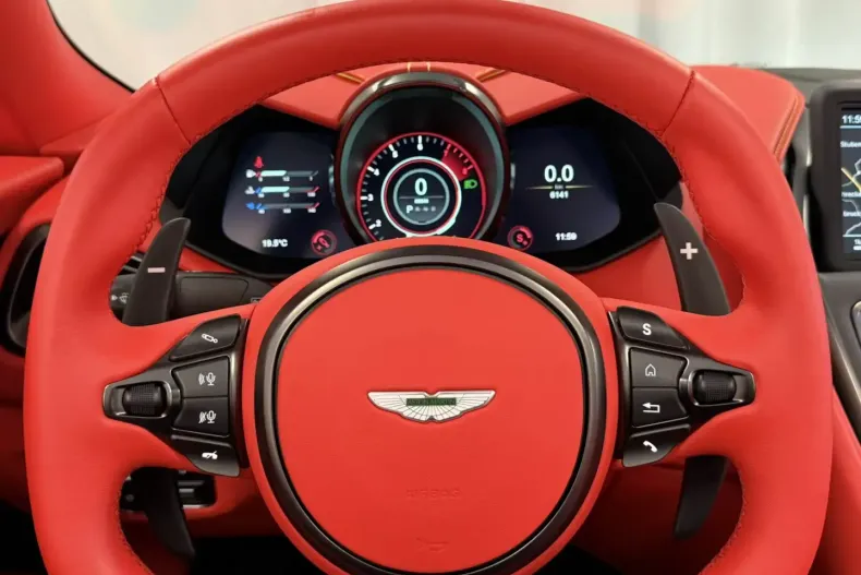 Aston Martin DBS din 2022 cu 6.160 km - oferta AST197514 - foto 21