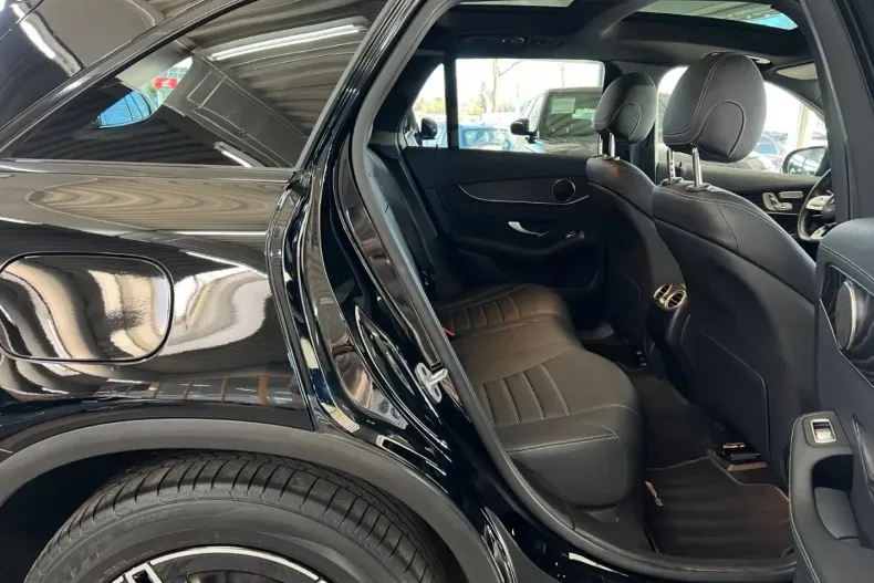 Mercedes-Benz GLC 300 (Clasa GLC) din 2021 cu 100.000 km - oferta MER197518 - foto 17