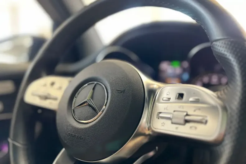 Mercedes-Benz GLC 300 (Clasa GLC) din 2021 cu 100.000 km - oferta MER197518 - foto 30