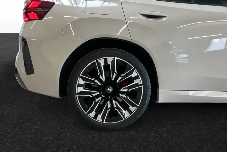 BMW X3 (Seria X) din 2024 cu 14.352 km - oferta BMW197520 - foto 4