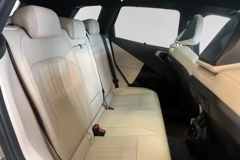 BMW X3 (Seria X) din 2024 cu 14.352 km - oferta BMW197520 - foto 11