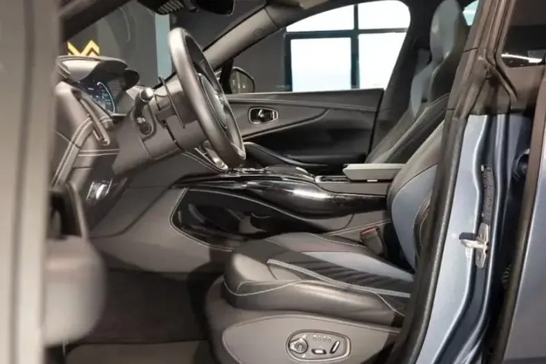 Aston Martin DBX din 2023 cu 8.200 km - oferta AST197524 - foto 14