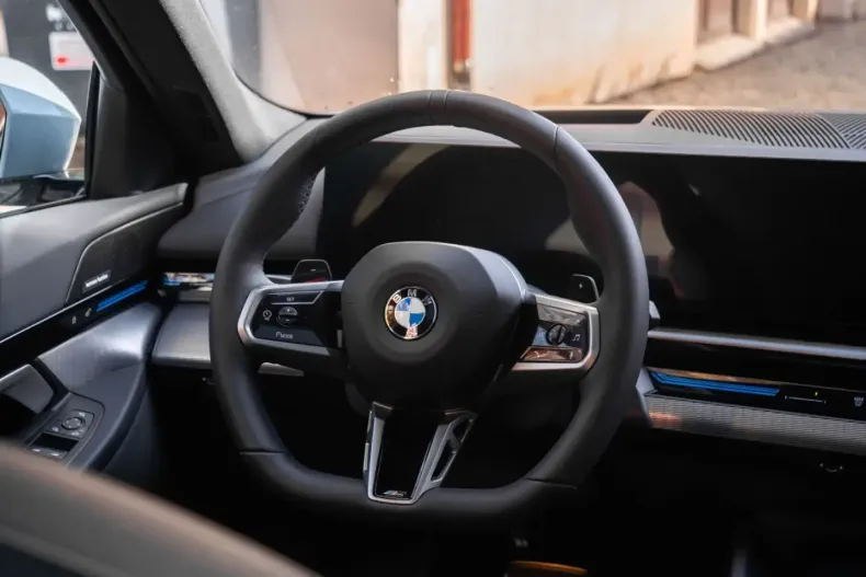 BMW 520 (Seria 5) din 2025 cu 15.000 km - oferta BMW197525 - foto 9