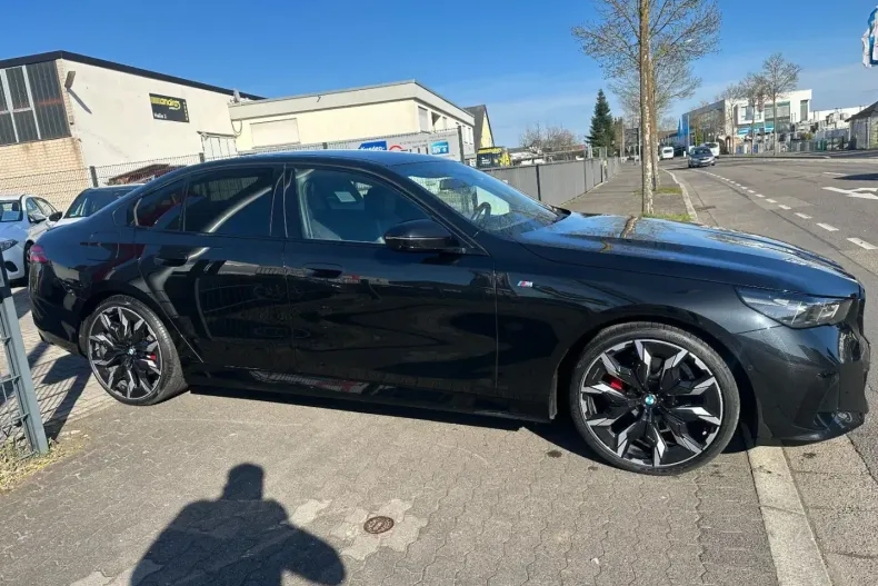 BMW 520 (Seria 5) din 2024 cu 63.410 km - oferta BMW197526 - foto 4