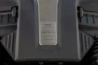 Aston Martin DBX din 2024 cu 9.200 km - oferta AST197527 - foto 10