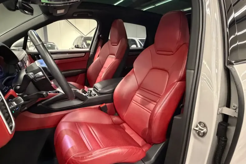 Porsche Cayenne din 2023 cu 39.000 km - oferta POR197533 - foto 10