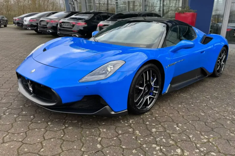 Maserati MC20 din 2026 cu 60 km - oferta MAS197537 - foto 1