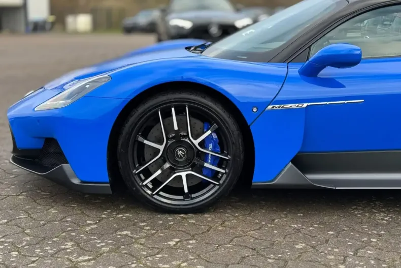 Maserati MC20 din 2026 cu 60 km - oferta MAS197537 - foto 9