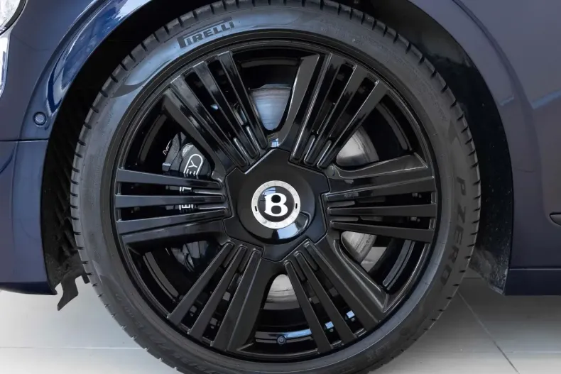 Bentley Flying Spur din 2025 cu 3.500 km - oferta BEN197540 - foto 6