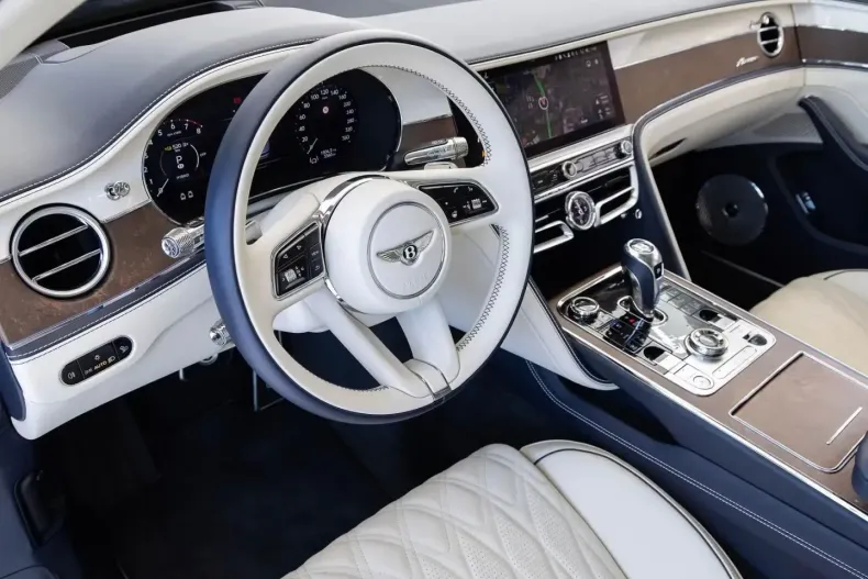 Bentley Flying Spur din 2025 cu 3.500 km - oferta BEN197540 - foto 13