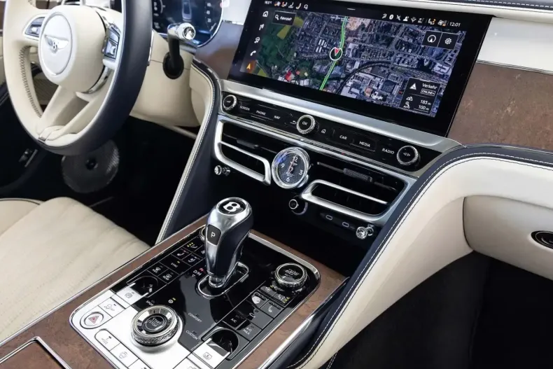 Bentley Flying Spur din 2025 cu 3.500 km - oferta BEN197540 - foto 24