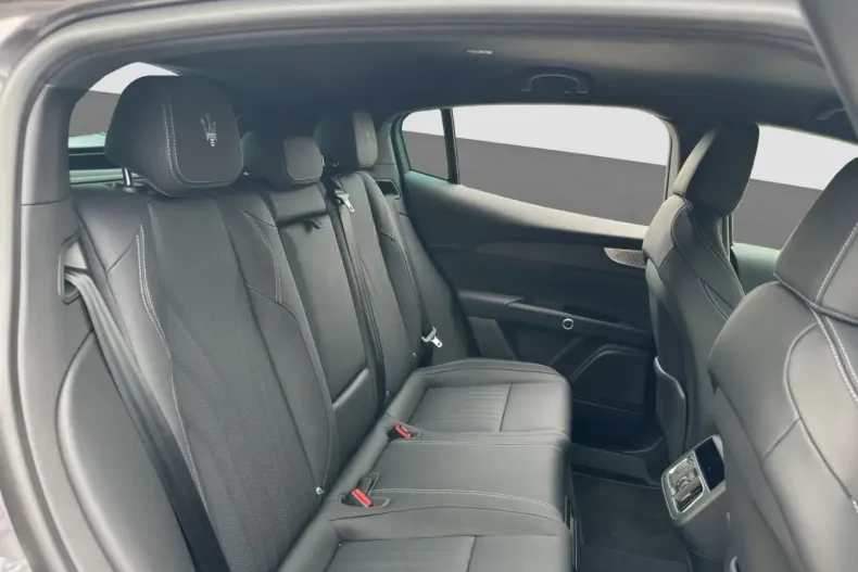 Maserati Grecale din 2026 cu 500 km - oferta MAS197542 - foto 18