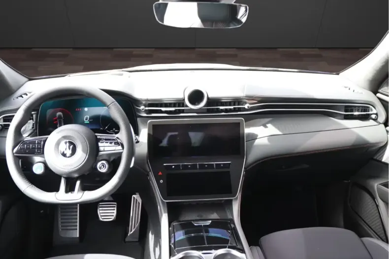 Maserati Grecale din 2025 cu 4.998 km - oferta MAS197545 - foto 10