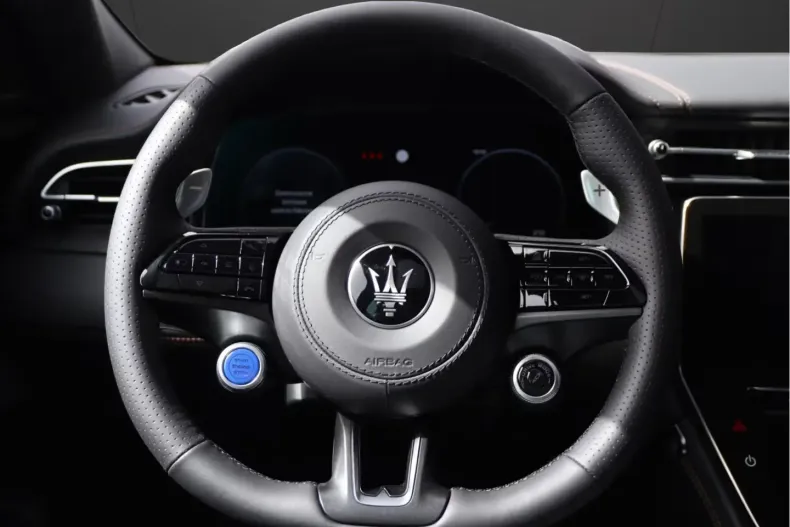 Maserati Grecale din 2025 cu 4.998 km - oferta MAS197545 - foto 12