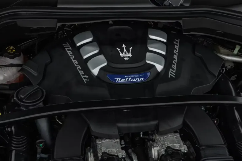 Maserati Grecale din 2026 cu 60 km - oferta MAS197549 - foto 12