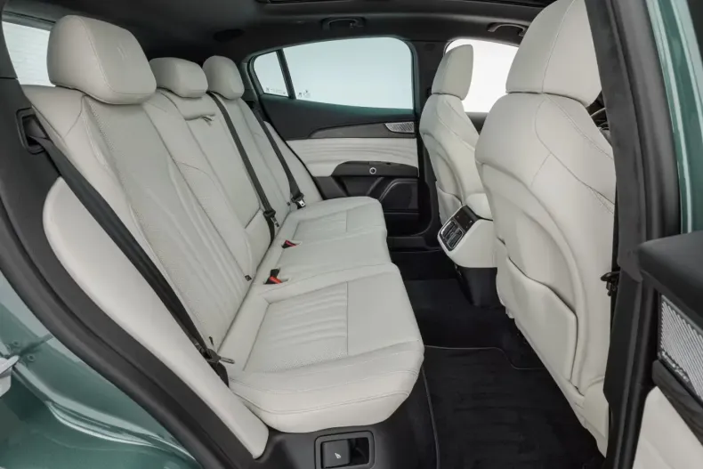 Maserati Grecale din 2026 cu 60 km - oferta MAS197549 - foto 21