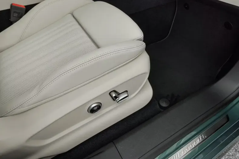 Maserati Grecale din 2026 cu 60 km - oferta MAS197549 - foto 25