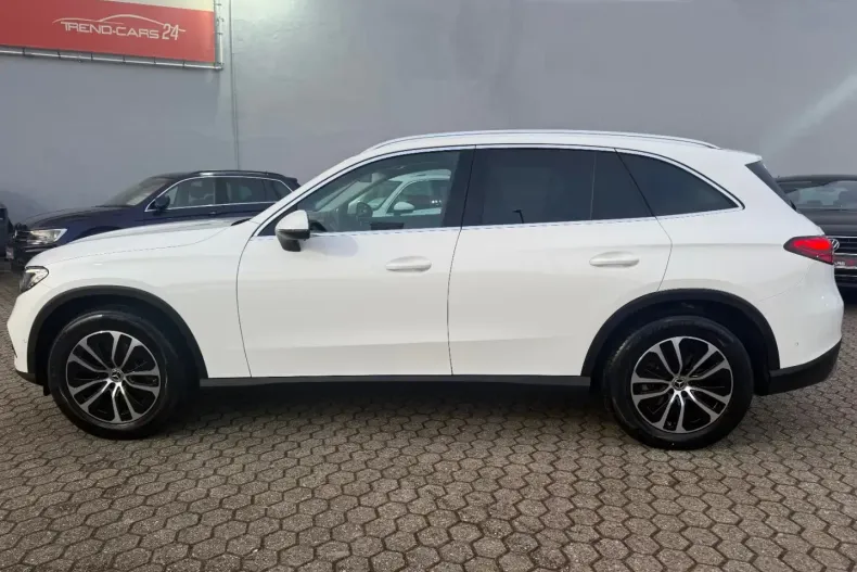 Mercedes-Benz GLC 200 (Clasa GLC) din 2024 cu 61.900 km - oferta MER197550 - foto 2