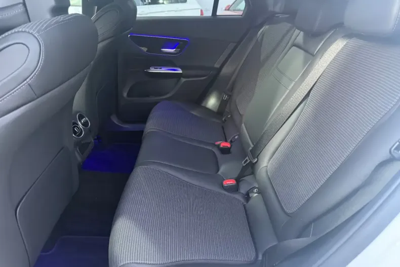 Mercedes-Benz GLC 200 (Clasa GLC) din 2024 cu 61.900 km - oferta MER197550 - foto 15