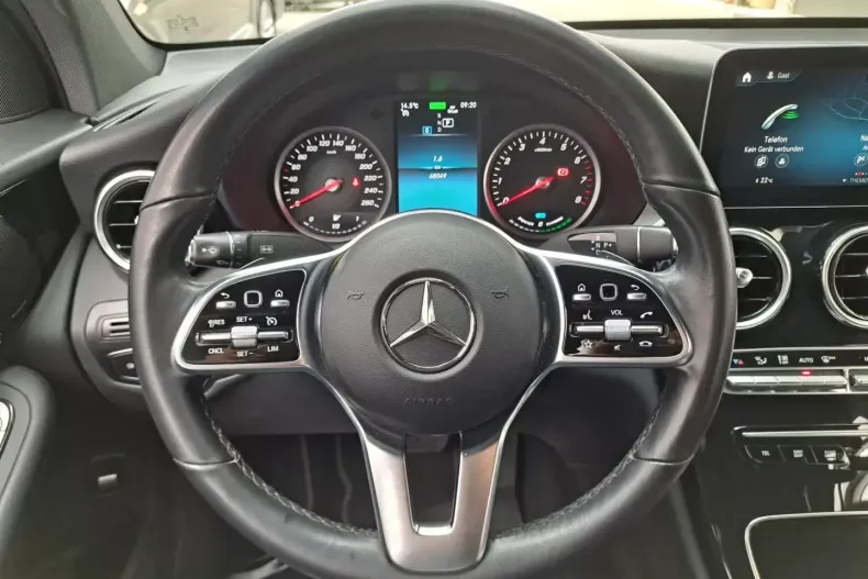 Mercedes-Benz GLC 200 (Clasa GLC) din 2023 cu 68.100 km - oferta MER197551 - foto 19