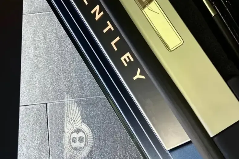 Bentley Flying Spur din 2026 cu 5 km - oferta BEN197553 - foto 12