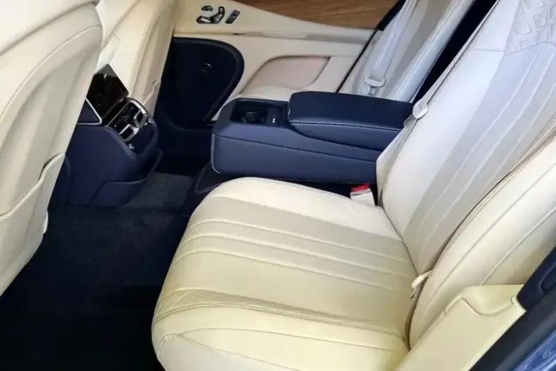 Bentley Flying Spur din 2026 cu 5 km - oferta BEN197553 - foto 15