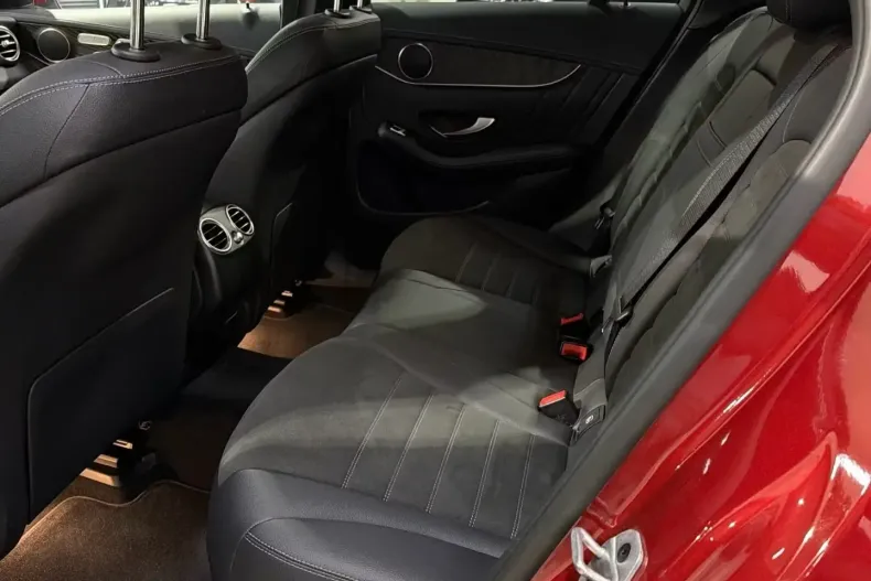 Mercedes-Benz GLC 300 (Clasa GLC) din 2022 cu 60.529 km - oferta MER197554 - foto 9