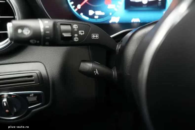 Mercedes-Benz GLC 300 (Clasa GLC) din 2022 cu 74.000 km - oferta MER197556 - foto 16