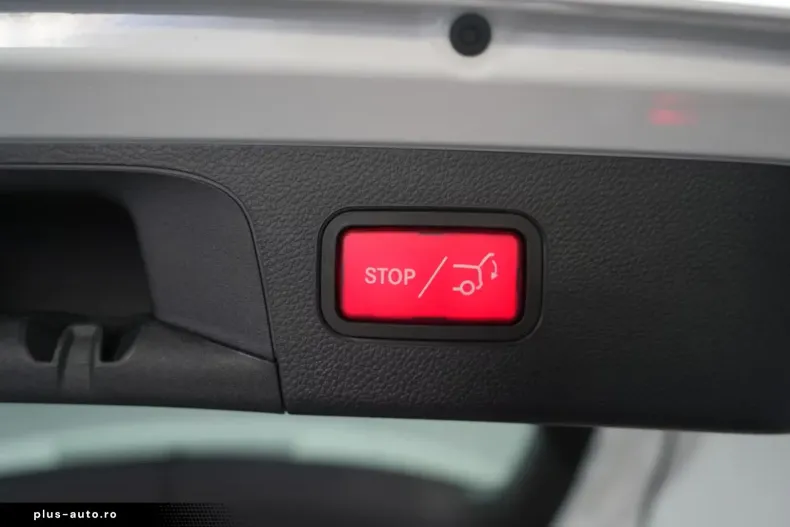 Mercedes-Benz GLC 300 (Clasa GLC) din 2022 cu 74.000 km - oferta MER197556 - foto 24