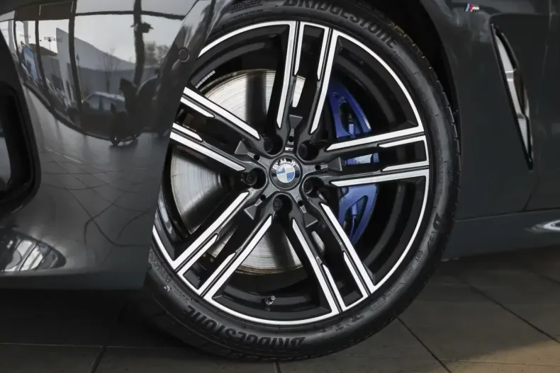 BMW 840 (Seria 8) din 2025 cu 23.115 km - oferta BMW197558 - foto 3